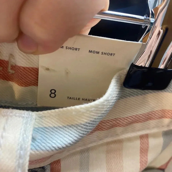 NWT American Eagle AE High Rise Mom Jean Shorts Denim Pastel Striped Raw Hem 8 - Picture 8 of 8